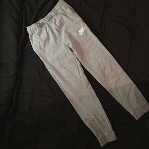 Boys nike joggers